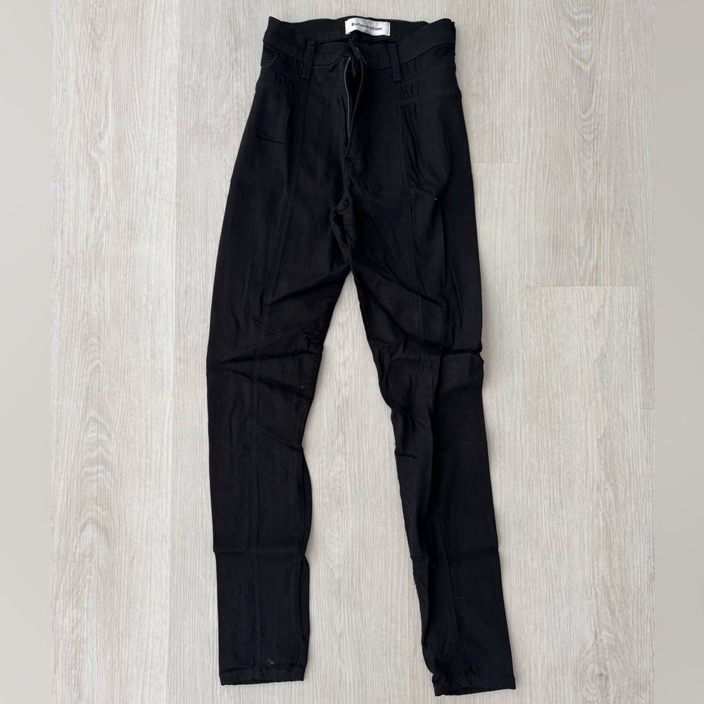 Reformation Suzie Jeans